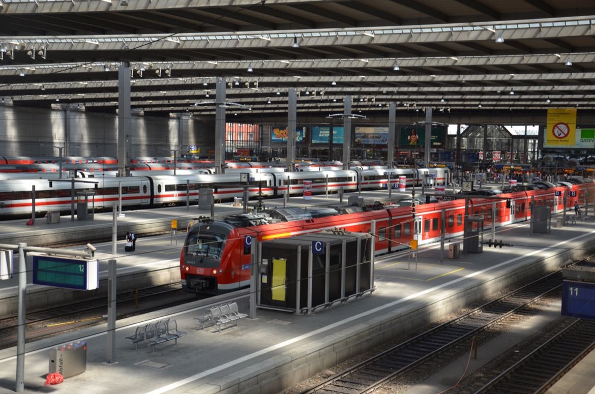 München Hauptbahnhof Inspektion der Hallentragwerke